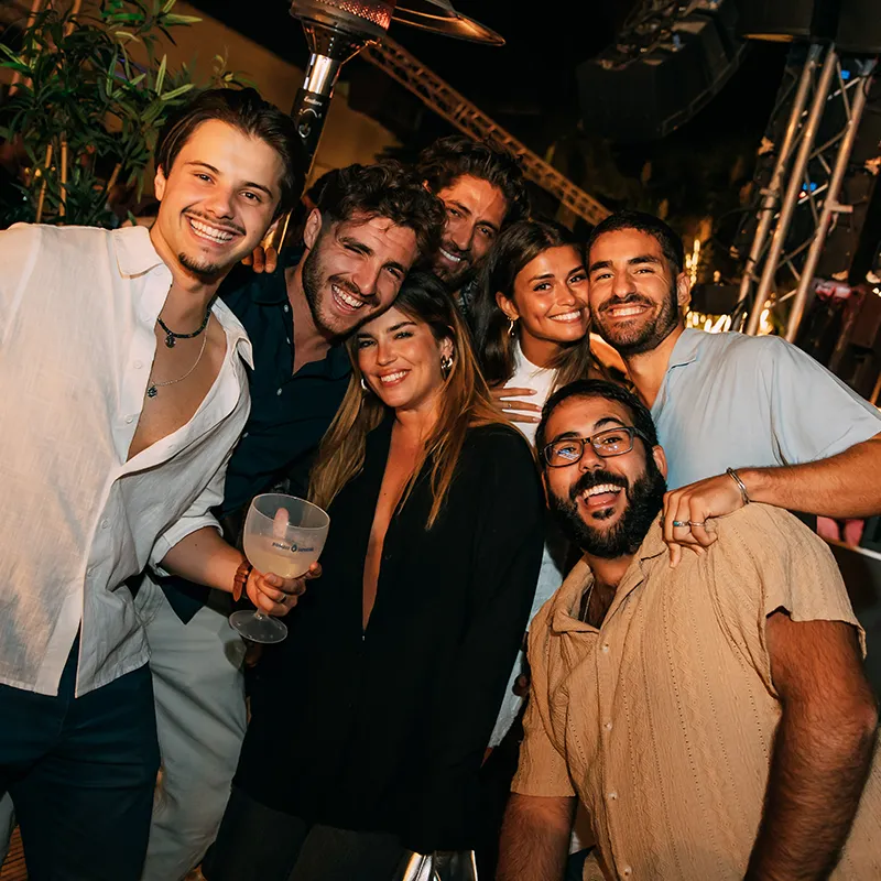 Friends posing for photo Lust in Rio